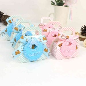AVEBIEN 24pcs Cute Baby Apron Candy Box Baby Shower Favors Gifts Chocolate Box Birthday Themed Party Decorations Kids Gift Box 210323