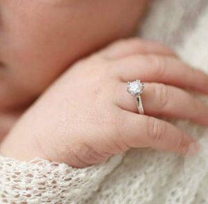 Pasgeboren sieraden fotografie rekwisieten faux diamant ring baby schieten foto prop