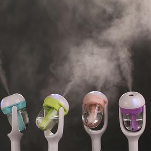 USB Färgglada bilplugg Luftfuktare Hem Färsk Förfriskande Fragrance Ehulrätt Eliggande Olja Ultraljud Arom Mist Diffuser