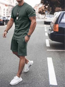 2021 Muscle Mäns Fitness Slim Business Casual Bomull 100% Kortärmad Shorts 2-bitars kostym Snabbtorkad andningsduk Sportsw Y0831