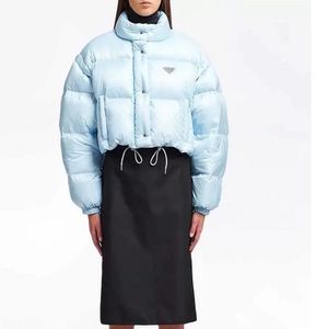 Kvinnors Designer Down Parkas Jacket Tjock varm vindbrytare Coat för Lady Slim Jackor Winter Outwears med bokstäver Black och Blue Coats Downs