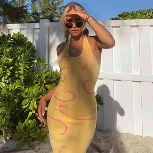 Sexy tricotado Bodycon Midi Dress Mulheres Y2K Halter Pescoço Verão Verão Amarelo Sem Mangas Vestido Backless Party Praia Casual Sundress X0521