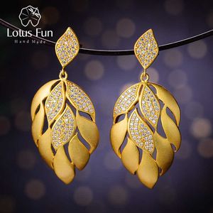 Lotus Fun echte 925 Sterling Silber natürliche handgemachte Designer edlen Schmuck Luxus Aster Blütenblätter baumeln Ohrringe für Frauen 210628