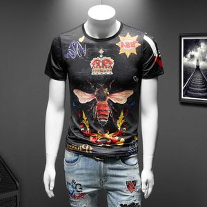 Lyx Crown Bee Print T-tröja Män Kortärmad Sommar Casual T-shirt Andningsskydd Toppar Streetwear T Shirt Man Kläder 7xl 210527