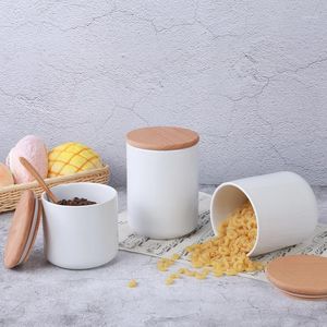 Storage Bottles & Jars Ceramic For Spices Slimes Wood Lid Bottle Kitchen Coffee Tea Candy Cane Container Sugar Bowl Bank