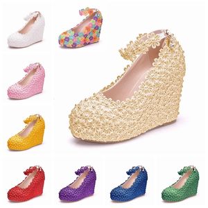 Цветочные свадебные туфли Многоцветные кружевные жемчужины высокие каблуки сладкие невесты платье обувь бисером клинья женские насосы