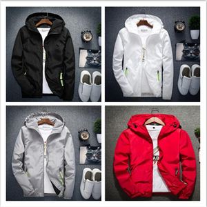 Wholesale 2021 Brand Designer Jacket Tide Mens Jacket Coat Fashion Printed Luxury Mens Hoodie Casual Sport Outdoor thin Windbreak Clothing