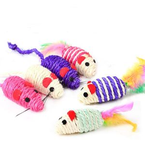 Topi Cat Toys Cute Fun Sisal Topo Gatti Masticare Giocattolo interattivo Corda per animali domestici Mouse che giocano Gattino TeaserToy SN5514