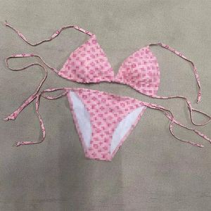 21ss Seksi Trendy Bikini Siyah Üç Noktası Çift-C Çiçek Baskı Aile Bölünmüş Mayo Bayan Net Kırmızı Yüzme Takım Elbise