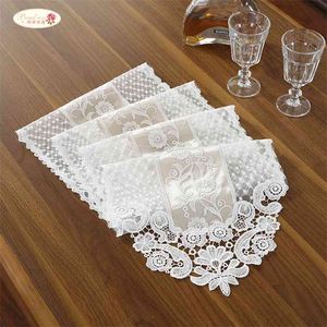 Proud Rose Lace Table Flag Princess Runner Beige TV Ark Cover Cloth French Romantic cloth el Decoration 210628