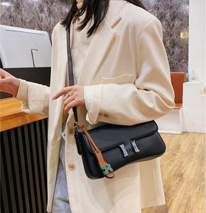 女性ハンドバッグファッションレディースクロスボディバッグ財布レディーストートバッグシンプルなショルダーバッグハンドバッグと財布クラッチ