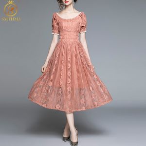 Sommar solid färg spets ihålig avslappnad klänning sexig slash neck från axel chic långa vestidos 210520