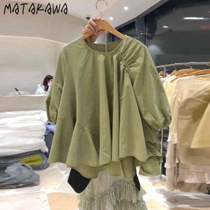 MATAKAWA Korea's Tops Spring O-Neck Women Shirts Blouses Temperament Loose doll Shirt Irregular Woman Blusas 210513