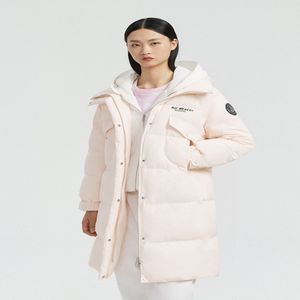 Damen-Daunenjacke und warmer Wintermantel mit langem Kragen von Ms White Duck