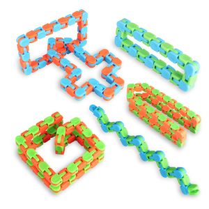 Fidget Toy Magic 24 Links Wacky Tracks 3D Puzzle Bicycle Chain Anti Stress Sensory Educational Game Easter Gift for Kid Adult Child Boy Girl