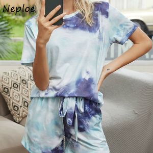 Neploe Summer Pajamas Piżamy Dye Zestawy O Neck Krótki Rękaw T Shirty + Lace Up Elastyczna Talia Szerokie Szorty Nogi Garnitury Moda 1F047 210423