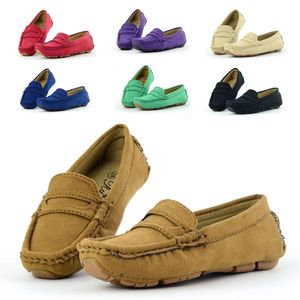 Skoex Childrens Loafer Slip-On Soft Suede Läder Boys Flat Oxford Driver Båtskor Nya Vår Sommar Kids Girls Moccasin 210329