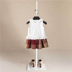 Gilrs Dress moda Bambini Bambini Neonate Abiti Vestiti Bambino cotone Estate Plaid Senza maniche Abbigliamento per bambini 1-5Y Q0716