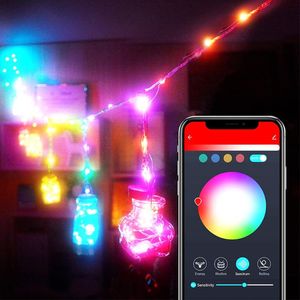 Stringhe alimentate RGB LED String Wireless Mobile App Controlled Magic RGBW 10M Striscia di filo di rame per la decorazione della casa di NataleLED