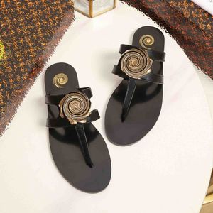 Taglia 45 Modello Arco Pantofole con rivetti in cristallo Pantofola da donna Donna Sandali estivi Rivetti Big Bowknot Infradito Sandali da spiaggia