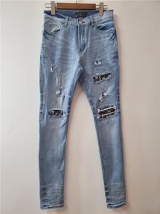 Projektant Luxury Męskie Dżinsy Muzyka Pracownicy Patch Slim-Leg Jean Stretch Tkaniny Tkaniny Szczupła Wysokiej jakości Woda Z Recyklingu Prosty Hojny Casual Hip Hop Styl rozmiar 29-38