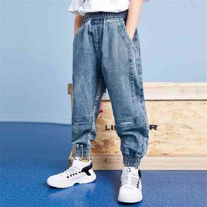 Frühling Sport Hosen für Kinder Jungen Koreanische Baby Kleidung Baumwolle Denim Jogger Hose Brief Teenager Herbst Lose Jeans Hosen 8 12 jahre 210622