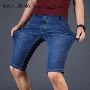 Sommar varumärke stretch tunna andningsbar bomull denim jeans kort män knä längd mjuk blå casual shorts bermuda plus storlek 28-210716