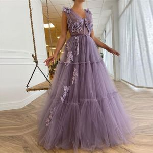 Elegant Lavender Tiered Tulle Long Prom Dresses 2021 A Line Fitted Boning 3D Flowers Floor Length Evening Gowns