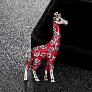 Pins, broscher mode ankomst giraff djur smycken för män barn gåvor märke gul emalj broches kvinnors vintage pin brosch