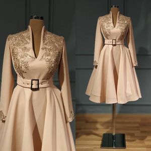 Elegant Nude Pink Short A Line Formal Evening Dresses Deep V Neck Long Sleeves Vintage Tea Length Puffy Prom Dress Appliques Gold Lace Special Occasion Gowns 2021