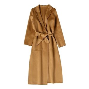 Europeisk och amerikansk vattenvåg Cashmere Coat Women's Medium Long Winter Wool Dubbelsidig tyg 211110