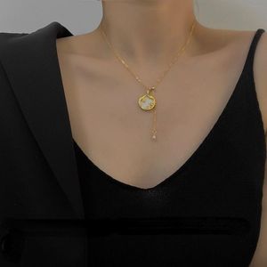 Hängsmycke Halsband U Magical Minimalistic Gold Color Shell Stjärnor Oregelbundet Halsband för Kvinnor Trendiga Asymmetriska Faux Pearl Smycken