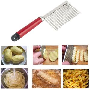 100st French Fry Fruit Tool Cutters Potatis Dough Waves Crinkle Cutter Slicer Cut Slicers Kök Vegetabilisk Morot Chip Blade