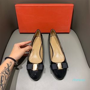 Designer Tacchi alti di lusso Autunno Delle Donne Scarpe da balletto Balletto Round Toe Sandali piattaforma Abito in pelle piatta