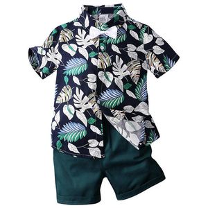 2 Stück Set T-Shirt Shorts für Jungen Kinder Kinder Tops Hosen Sommer Baby Kleinkind Junge Kleidung Kurzarm Blatt Fliege T-Shirts X0802