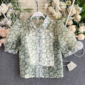 Camisas de blusas femininas 2021 Chegadas Blusa de verão Camisa coreana chique chique margarida estampa de manga bafada de renda BLUSA