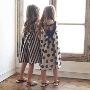 2021 Summer New Kids Girls Suspender Dress Korean Teen Girls V-neck Cotton and Linen Dress Children Backless Beach Dress, #8766 Q0716