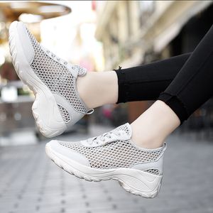 2021 Designer Running Shoes For Women White Grey Purple Pink Black Fashion mens Trainers High Quality Outdoor Sports Sneakers size 35-42 sl