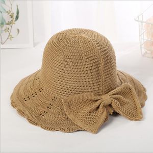 Kvinnors Mode Sun Hat med Bow Dome Seaside Stickad Sunscreen Open Sunhat Caps Wide Brim Hattar