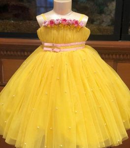 2021 amarelo pérolas bola vestido tutu flor menina vestidos moda tulle elegante lilttle crianças aniversário desfiladeiro weddding vestidos