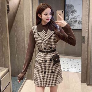 Spring Women Casual Loose Notched Collar Double Breasted Panelled Plaid Sleeveless Vest Coat 16W126 210510