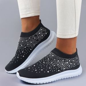 Toppkvalitet Nya Kvinnor Mode Kristaller Sneakers Bekväma Wild Trainers Sparkly Sock Shoes Andas Mesh Sko Size 35-43