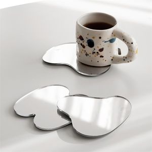CuteLife Nordic Acrylic 1set av 3 oregelbunden spegeldryck Korgar Värmebeständig koppmatta Kaffe Skål Torkning Decor Table Placemats 210817