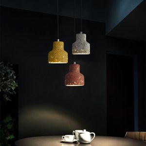 Kolye lambaları Nordic E27 Lamba Yarı Türlü Çimento Yaratıcı Yatak Odası Asılı Hafif Yemek Odası Renk Barı Modern Dekor Ev Fikstürü