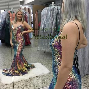 Sparkly Sequined Lace Prom Klänningar med Sweeptrain Spaghettil Party Dress