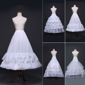 Kjolar vit a-line vintage hoop lång crinoline petticoat bröllop klänning glida underskirt fishtail trailing tiered ruffles boll klänning