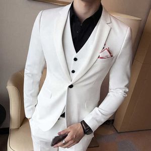 Branco magro fit homens ternos para namorado 3 pedaço personalizado noivo tuxedo com homem de lapela entalhada vestido de blazer com calças x0909