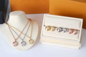 Europe America Fashion Style Jewelry Sets Lady Women Gold/Silver/Rose-colour Engraved V Initials Setting Diamond Ball Charm Necklace Hoop Earrings Q93748 Q96788