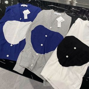 女性長袖セーター女性VネックニットファッションインススタイルクラディガンコートトップレディTシャツ高品質セーター秋流行屋外