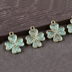 Grön Four-Leaf Clover Lucky Flower Alloy Smycken Charms Pendant Daxd027 Charm Mix Order